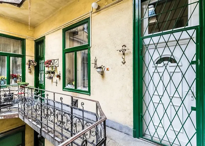 Bpr Colorlib Art Apartament