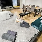 Bpr Colorlib Art Apartament Budapesta
